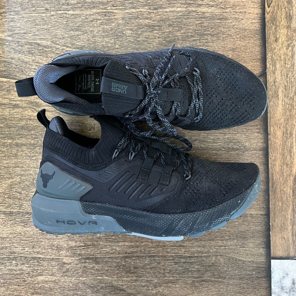 Under Armour Hovr Sneakers